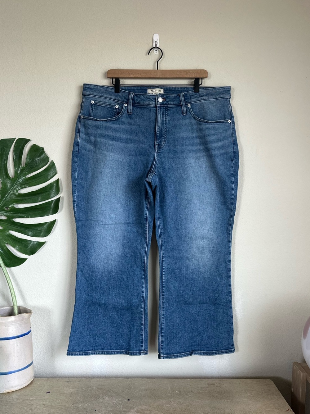 Madewell Mid Rise Kick Out Jeans 18W